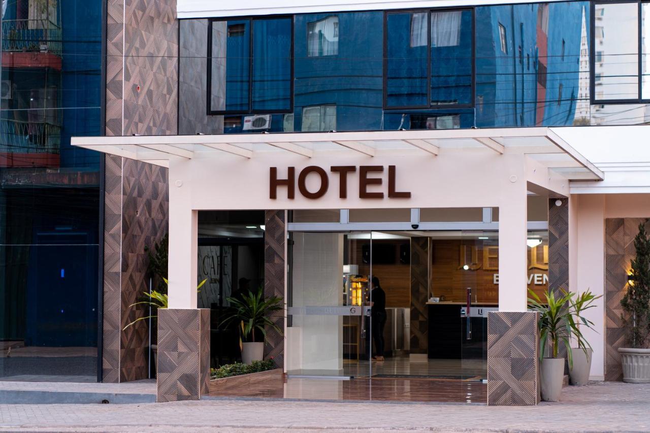 Liebling Hotel Ciudad Del Este Exteriör bild